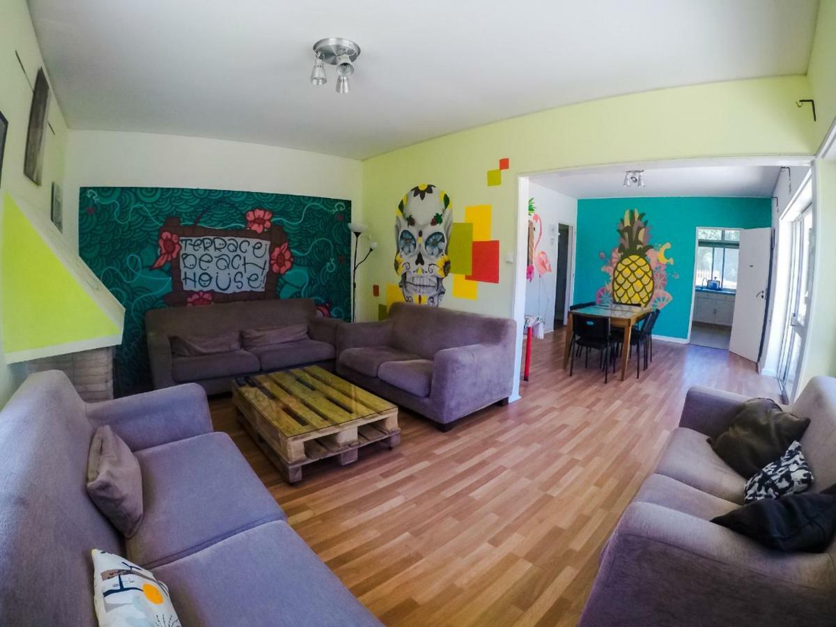 カルカヴェロス Terrace Beach House Bed & Breakfast エクステリア 写真